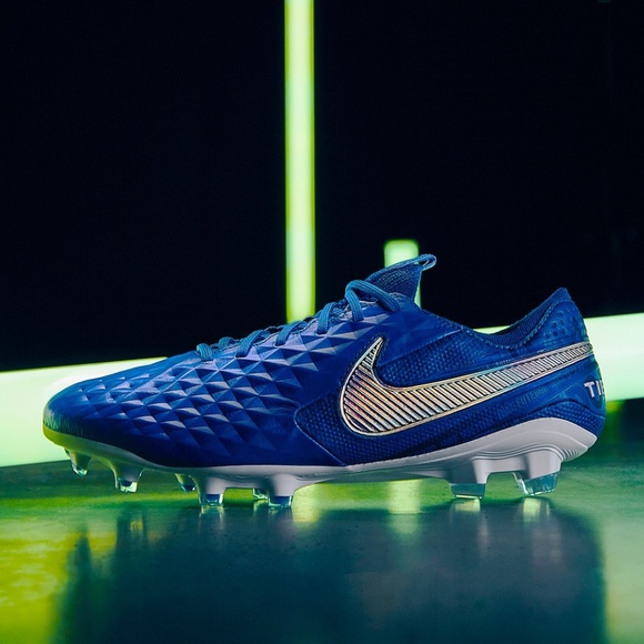 nike legend 8 elite